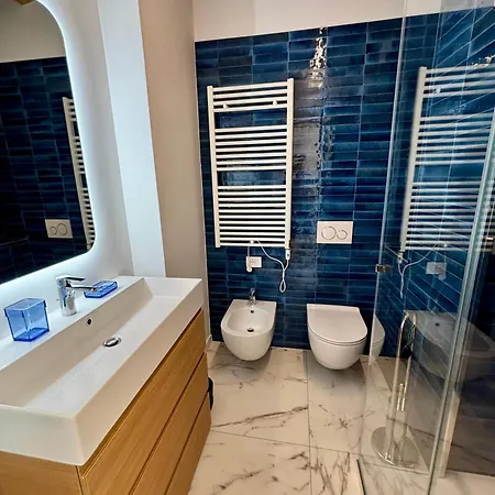 Aphrodite - Luxury Italian Design * Consiglio di Rumo